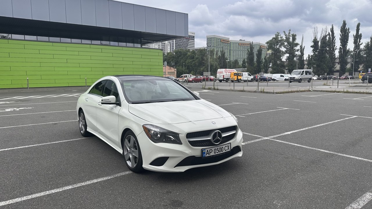 Mercedes-Benz CLA250