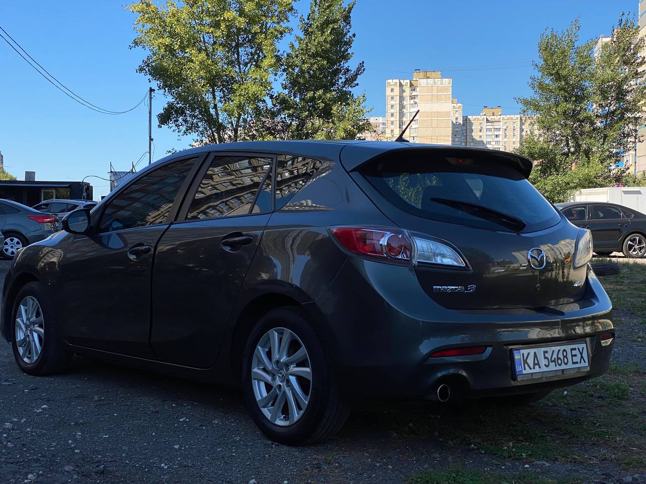 Mazda 3