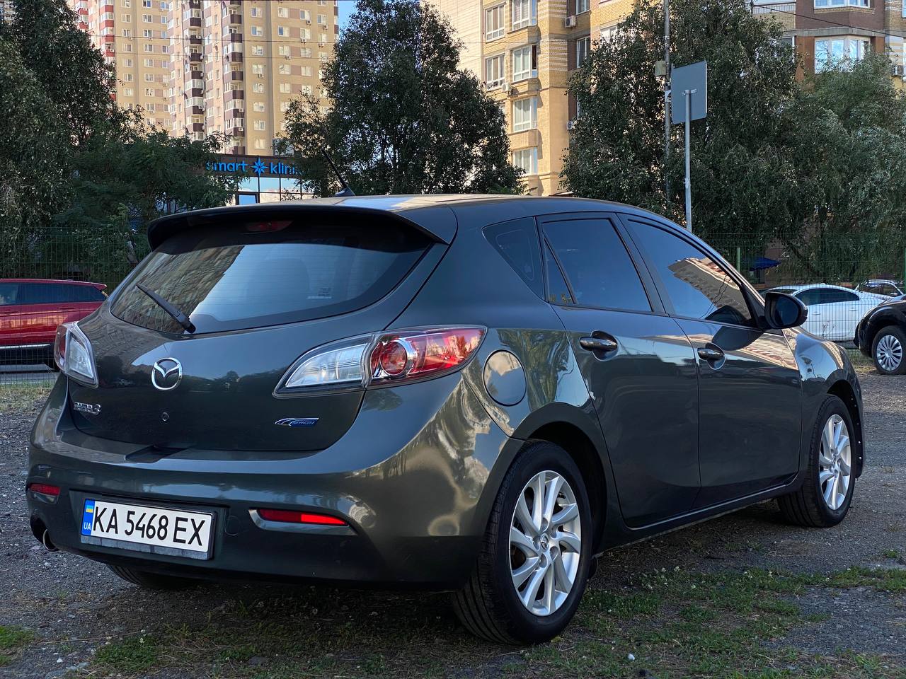 Mazda 3